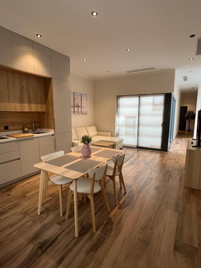 Deluxe Twobedroom Apartment Seville Downtown Εξωτερικό φωτογραφία