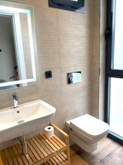 Deluxe Twobedroom Apartment Seville Downtown Εξωτερικό φωτογραφία