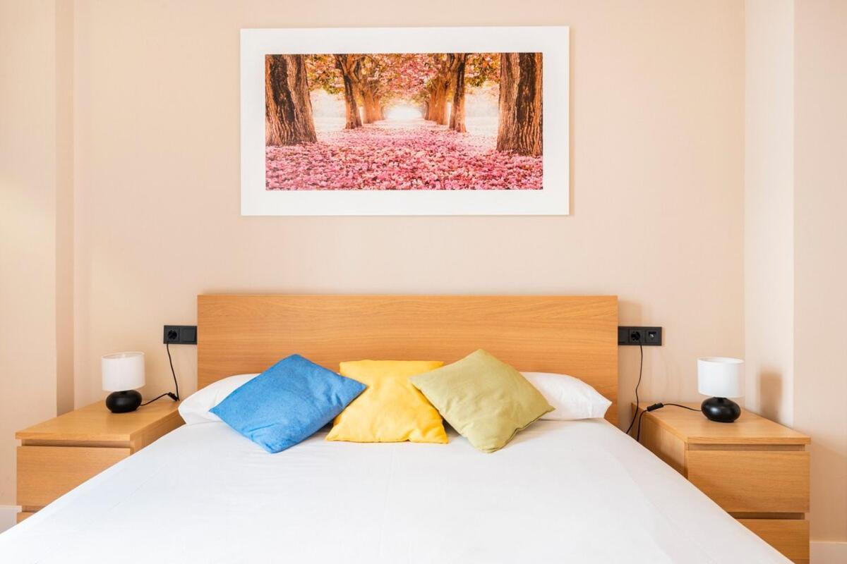 Deluxe Twobedroom Apartment Seville Downtown Εξωτερικό φωτογραφία