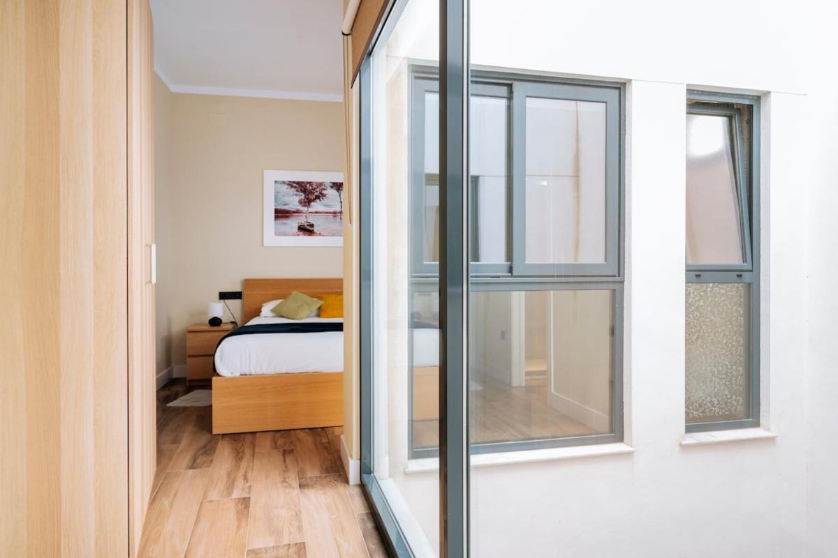 Deluxe Twobedroom Apartment Seville Downtown Εξωτερικό φωτογραφία