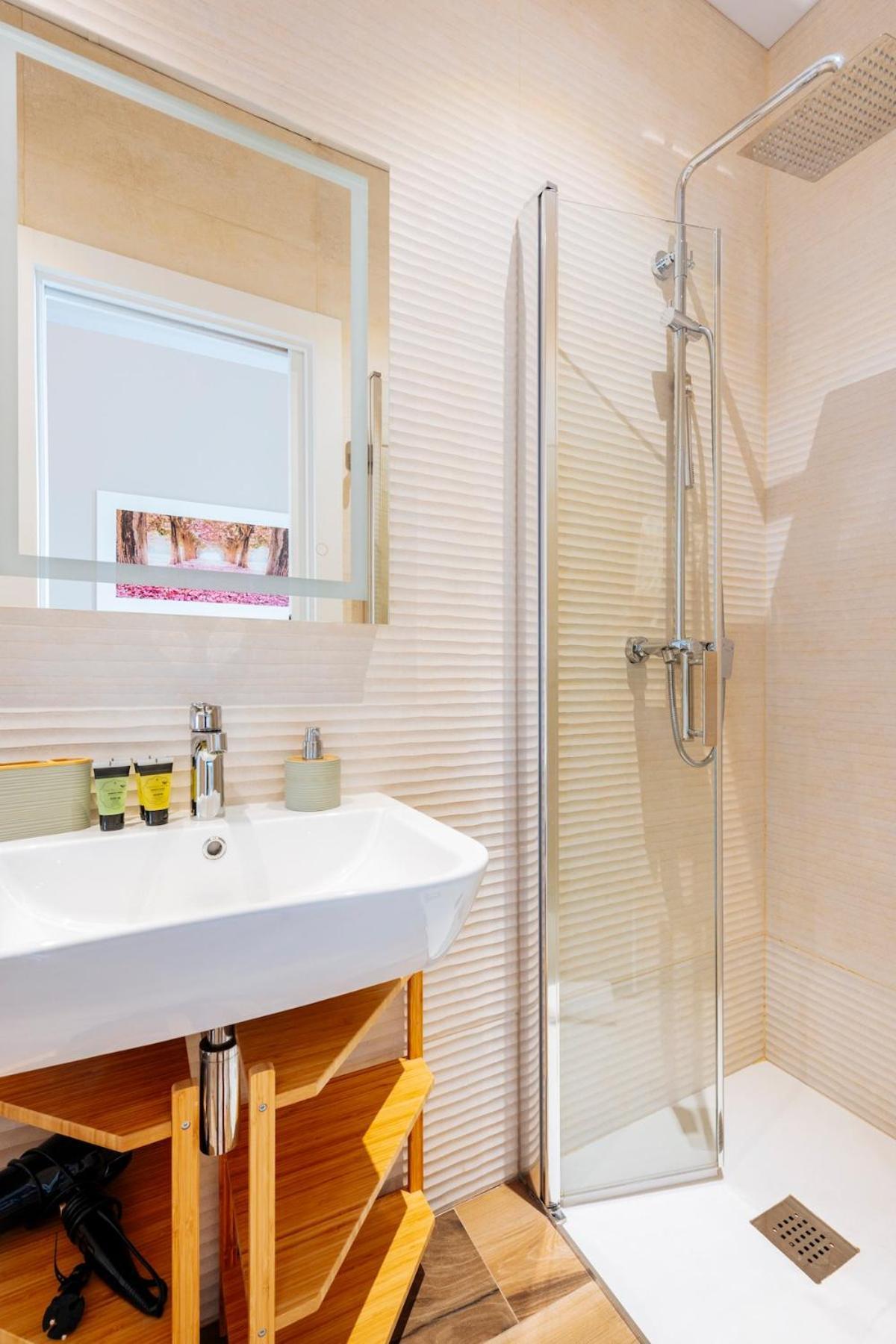 Deluxe Twobedroom Apartment Seville Downtown Εξωτερικό φωτογραφία